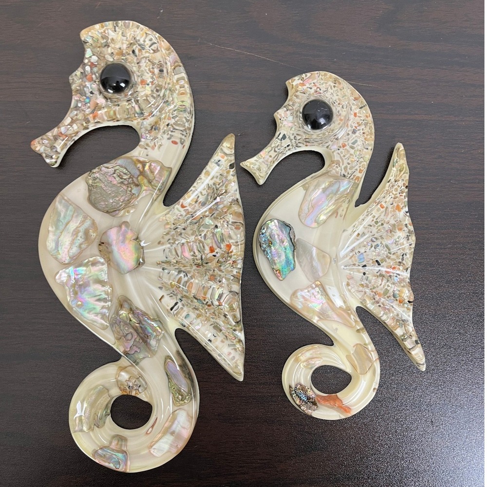 Set Of 2 Vtg MCM Lucite Abalone Shell Figural Seahorses Wall Shell Art Bathroom